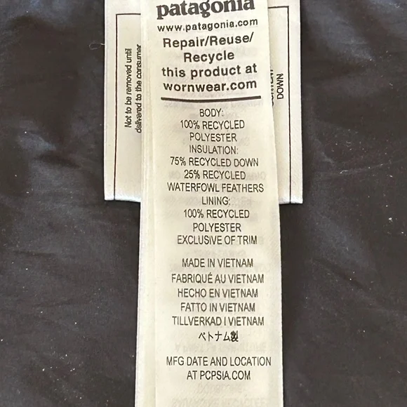 Patagonia Down With It Parka, Black, Women's M, knee-length down, like new - Picture 4 of 9